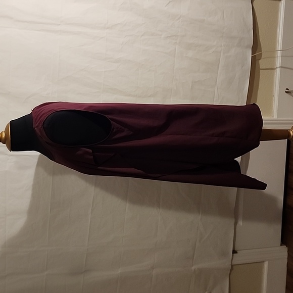 White House Black Market Sleeveless Top - Picture 3 of 8